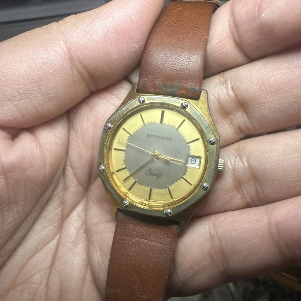 Wittnauer watch has